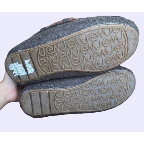 EMU NWOT Womens size 9 Grey Wool Moccasin Slippers - Picture 5 of 7